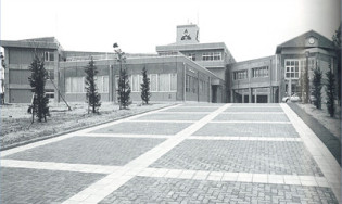 五條市立五條西中学校校舎